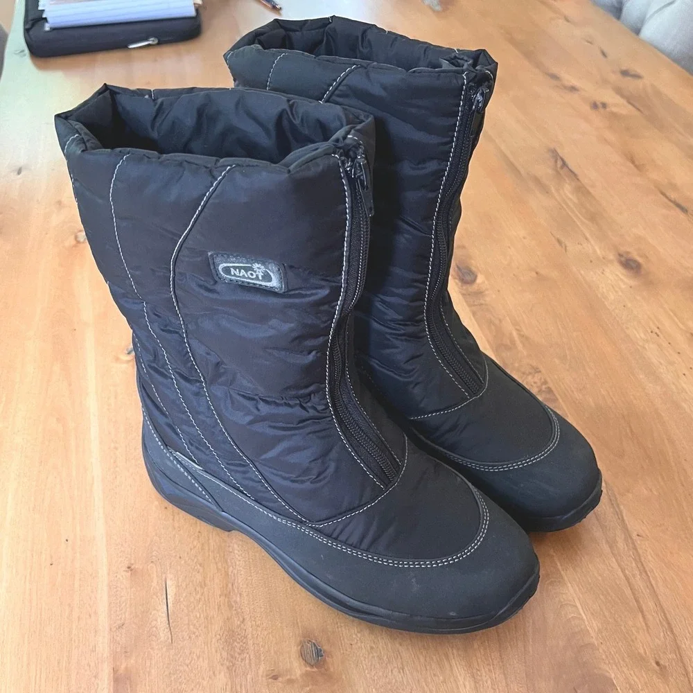 Naot Women Black Waterproof Snow Boots Quilted Faux Fur Ice Grips US 10 EUR 41